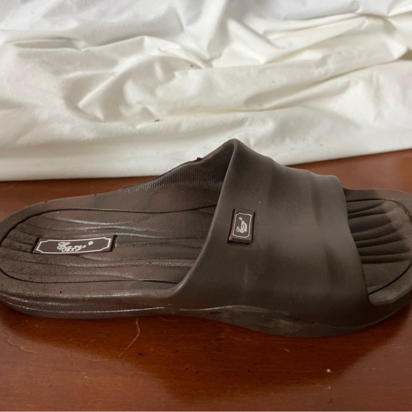 Unisex Slides by Easy USA - Picture 2 of 3